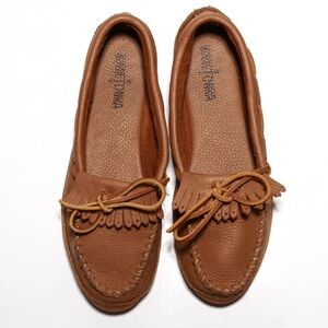 Minnetonka moccasins size 10 in women’s